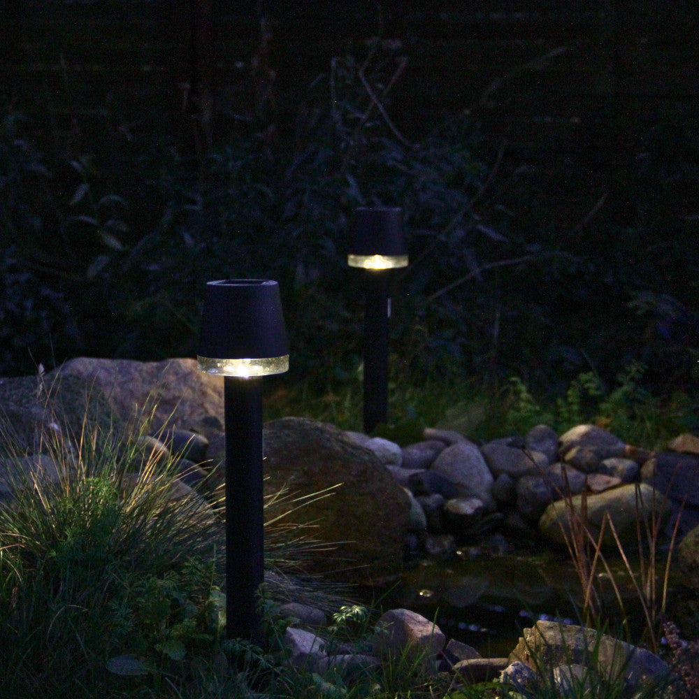 Eng Solcelle havelampe