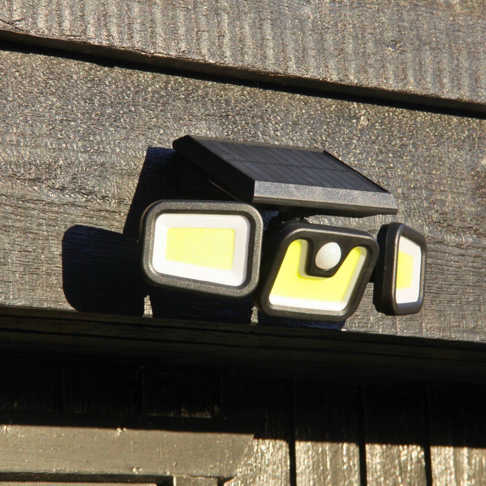 Ravn - Kraftig solcelle lampe med sensor